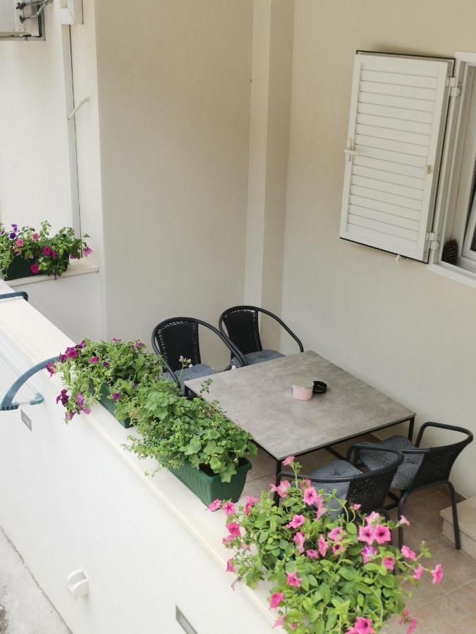 Apartment Lijana Sea View Tučepi Cameră foto
