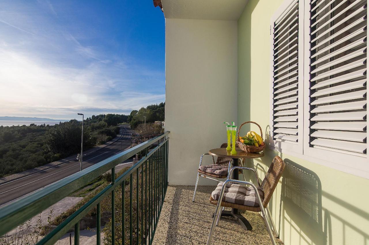 Apartment Lijana Sea View Tučepi Exterior foto